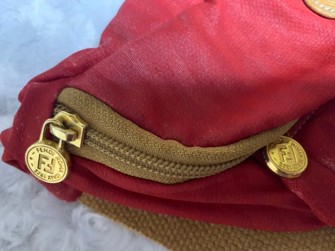 レア♡フェンディ　【ビンテージ】ボディバッグ　FENDIウエストポーチ