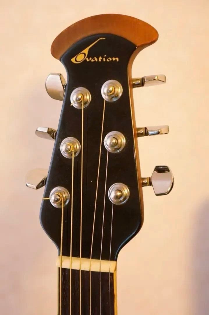 ＜美品＞ OVATION CELEBRITY CC48　オベーション　エレアコ