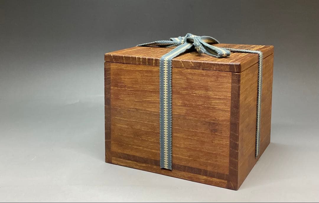 赤楽茶碗　弘入　四方桟共箱　仕覆　金直し　e9733b