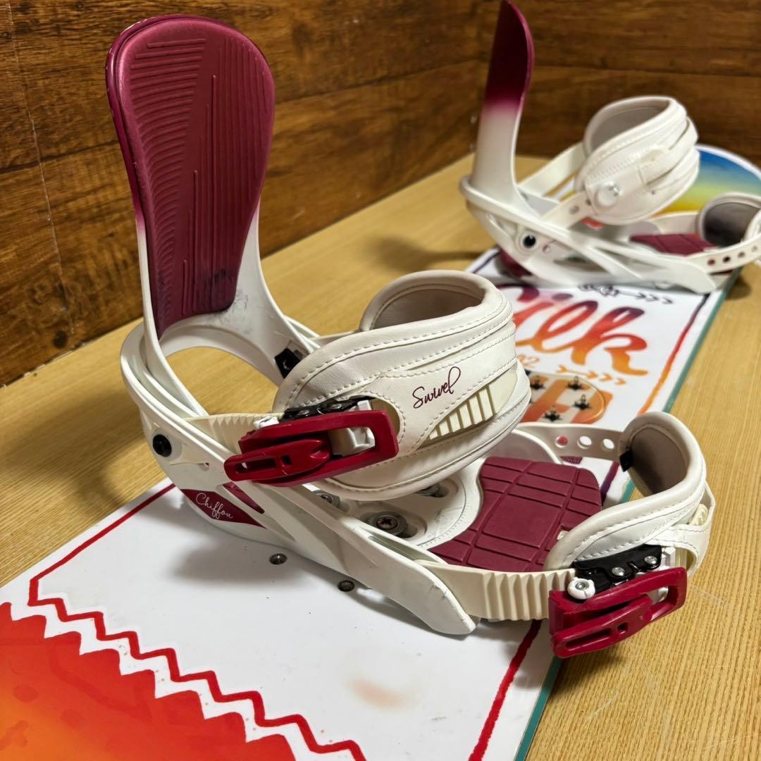 SWIVEL スウィベル　レディース　スノーボード 4点　142cm かわいい