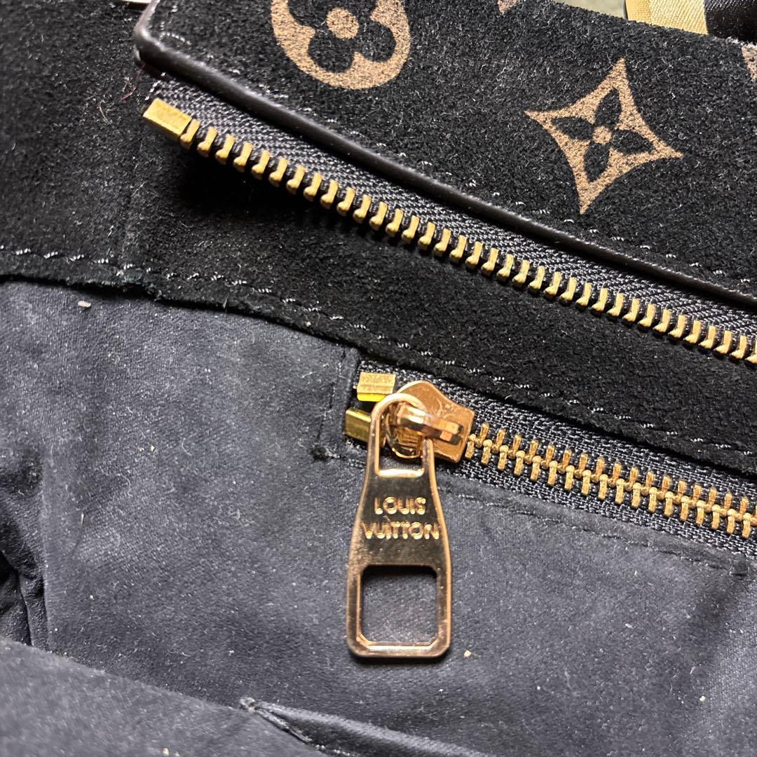 ⭐*️様 新春割引Louis Vuitton ブラック ハンドバッグ