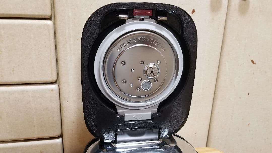 ☆2023年製☆美品☆パナソニック圧力IH炊飯器 バックライト液晶画面搭載