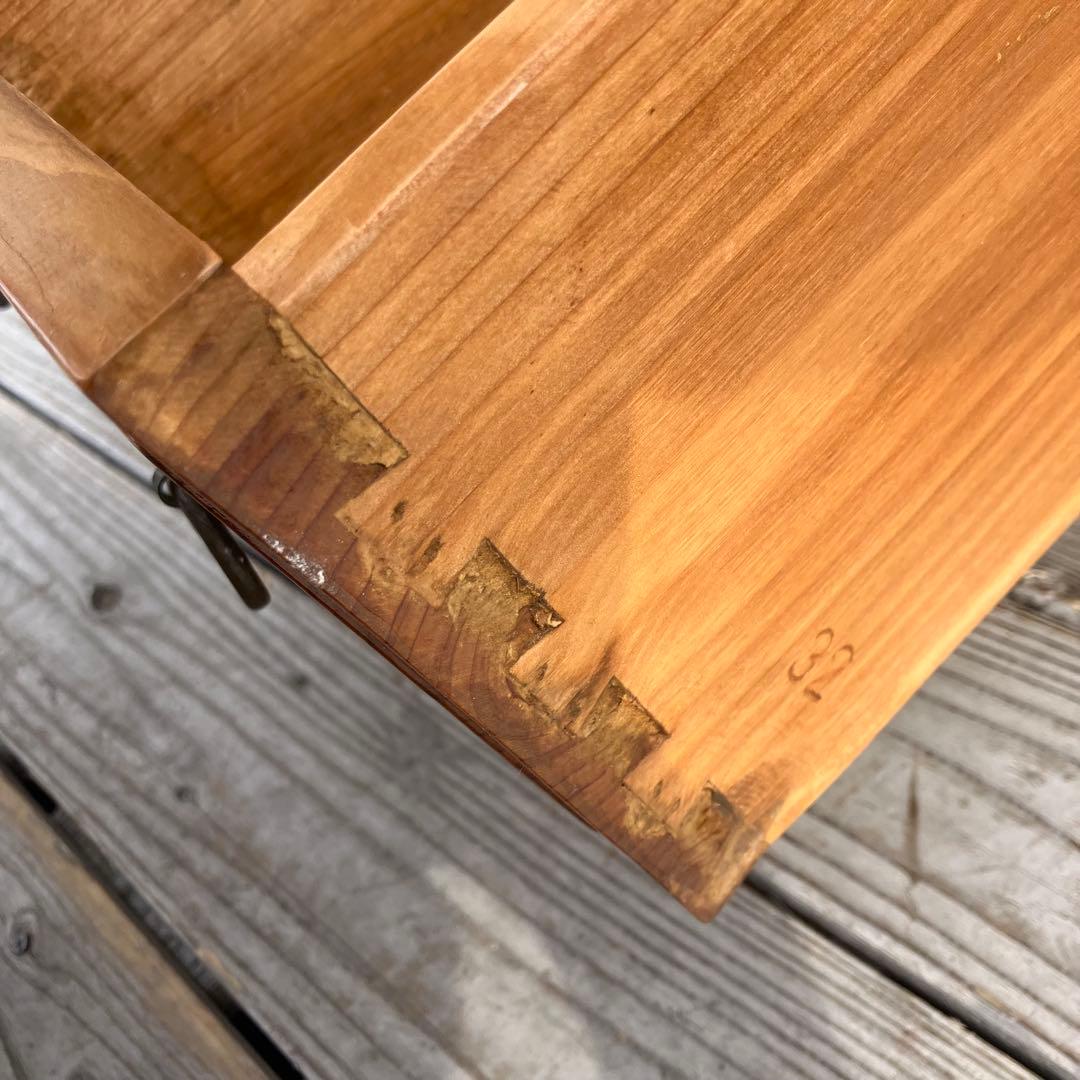 昭和レトロ 中国古典家具 古家具 格子型 木製箪笥 サイドボード 3段9杯