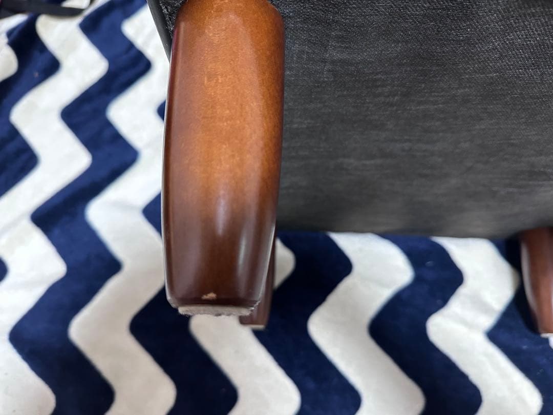 【値下げ】カリモク60 オットマン　スツール　ブラック