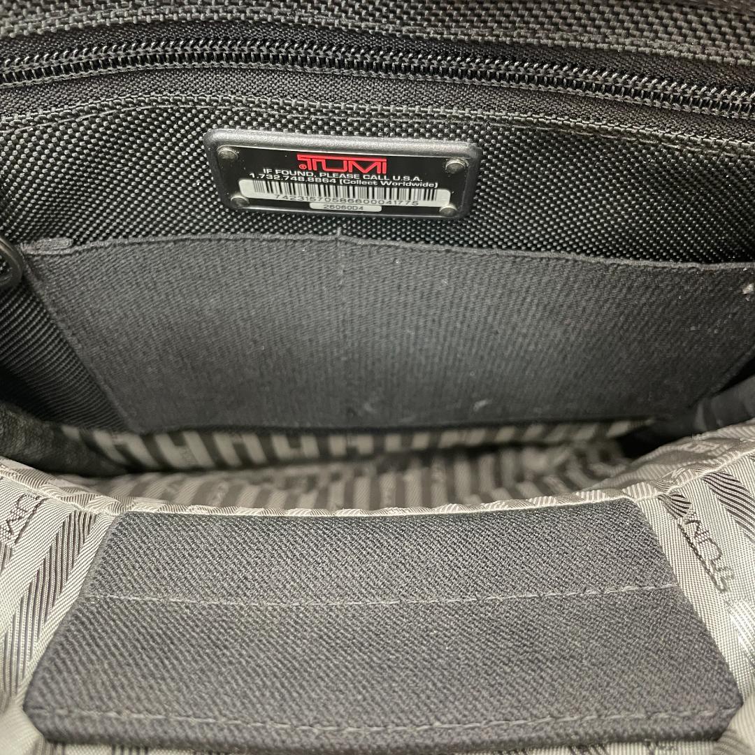 良品 TUMI ビジネスバッグ ナイロン ブラック エクスパンダブル