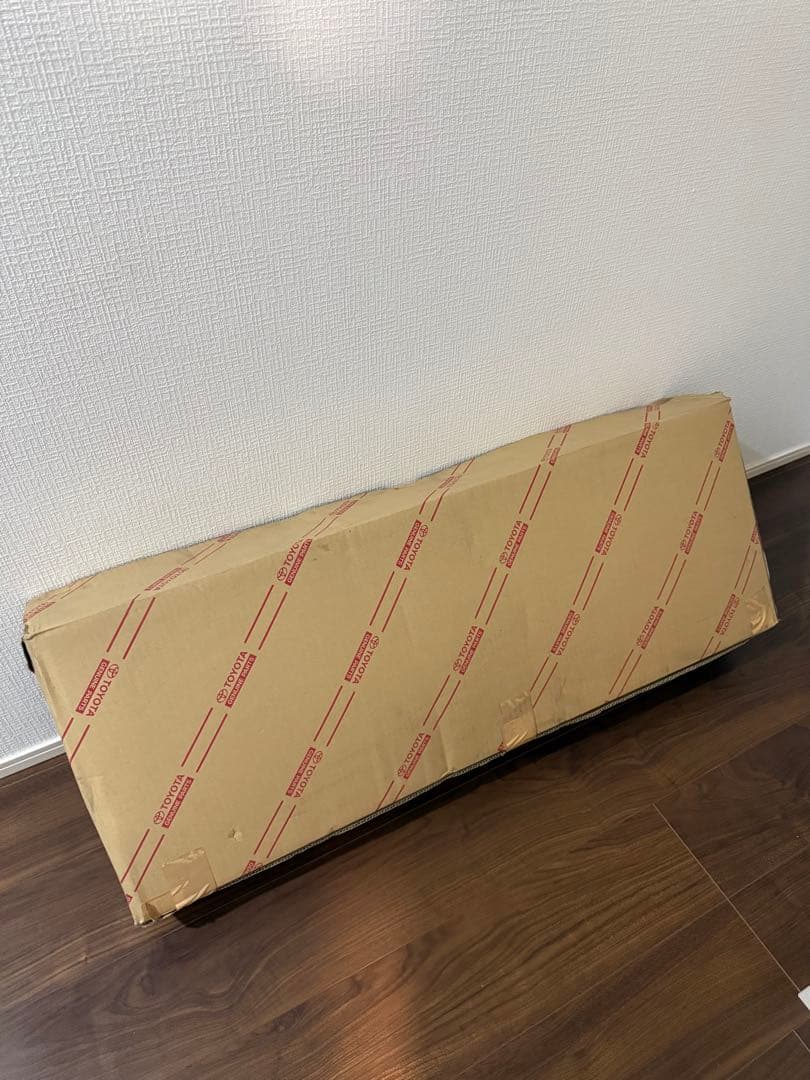 B*d様 60系ハリアー純正フロントグリル53114-48030740新車外し保