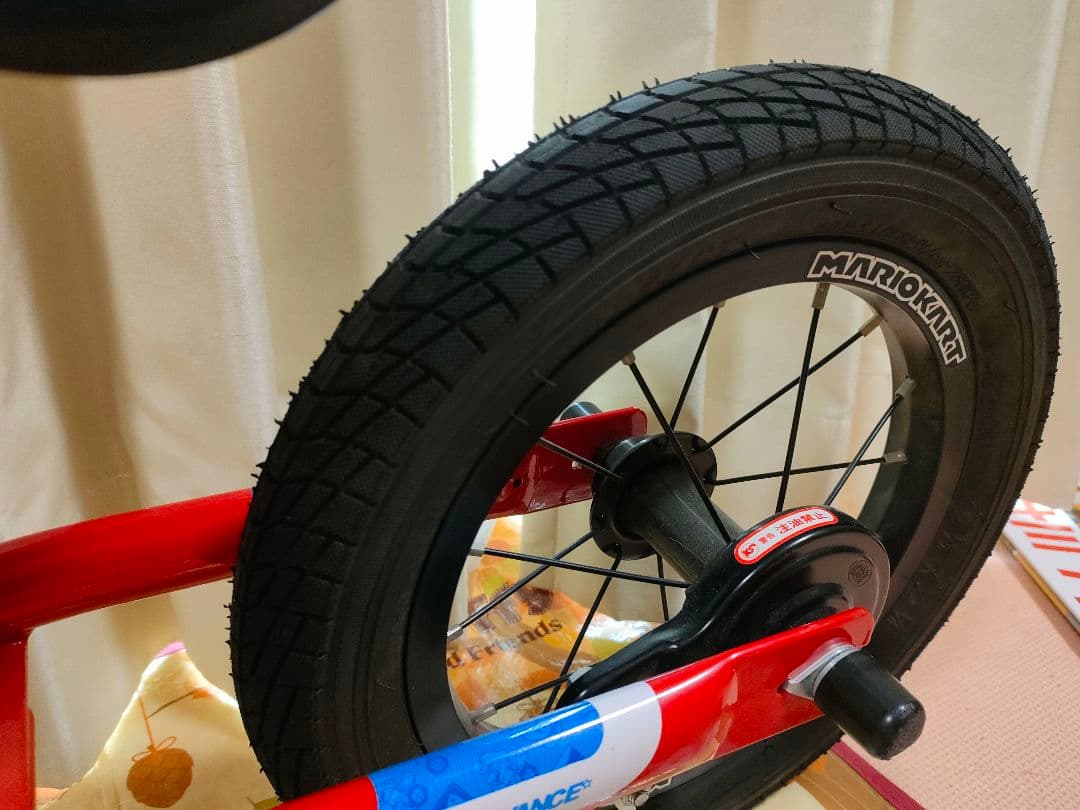 さーか様サイクルベースあさひ キッカーアバンス　マリオカート ストライダー