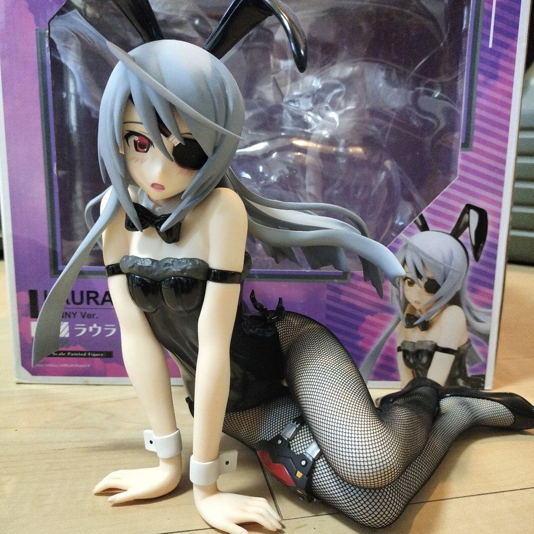 LAURA BODEWIG Bunny Ver. フィギュア