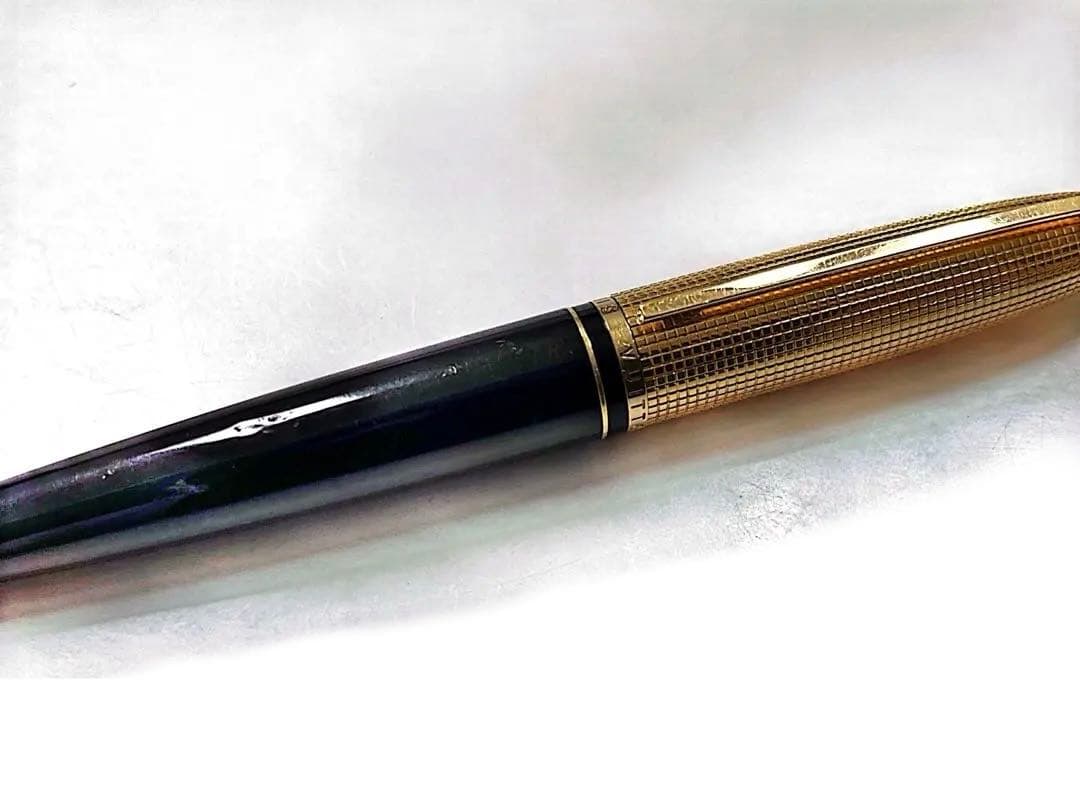 特価LOUIS VUITTONルイヴィトン ドックラッカー ボールペンツイスト