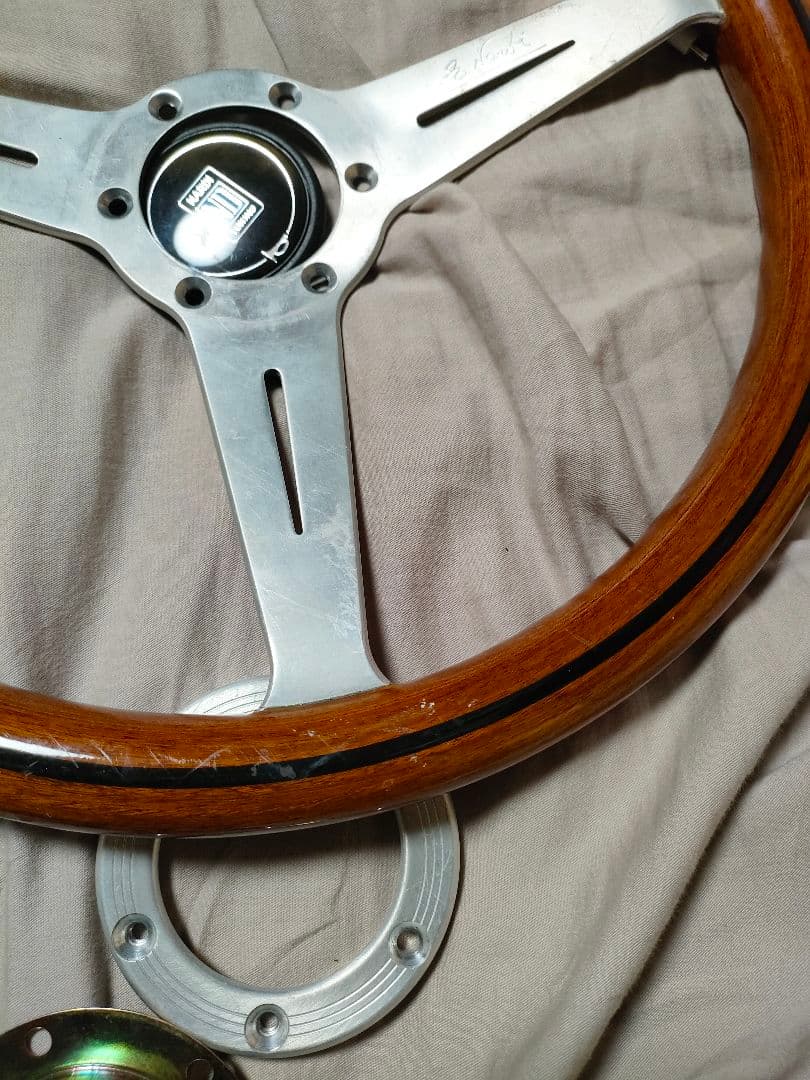 JIN　ナルディ　ウッドステアリング　36　36.5 ボス