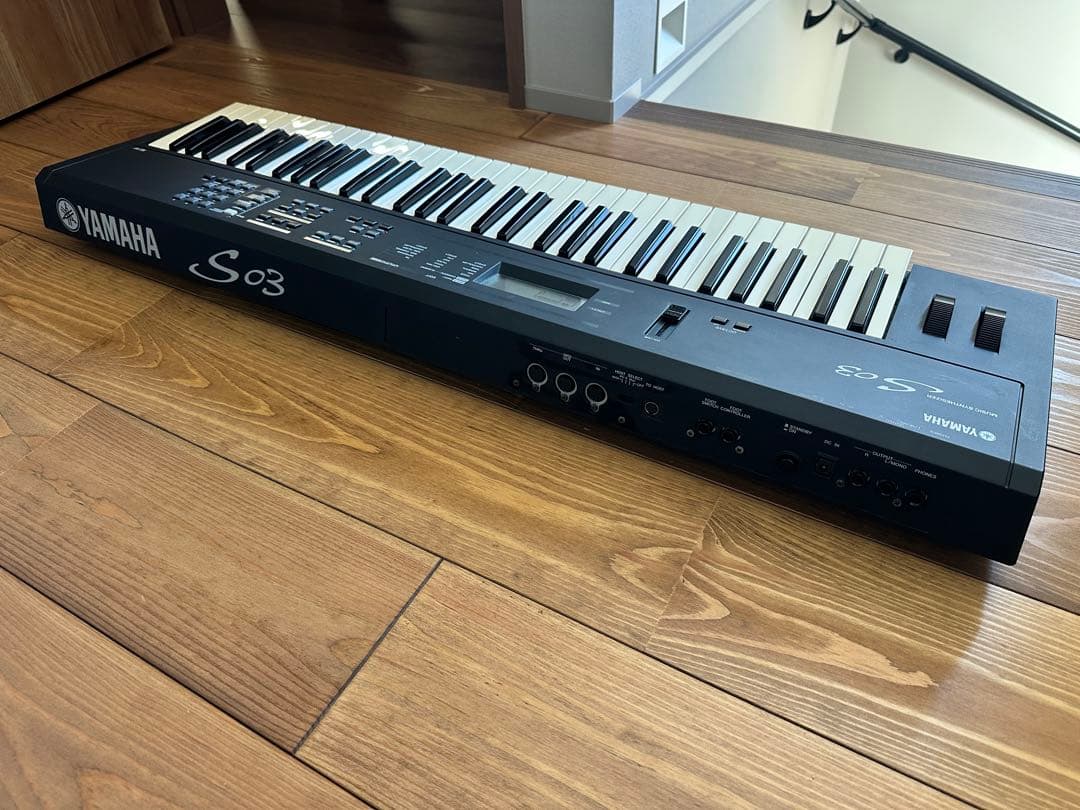 Yamaha S03 シンセサイザー 61鍵（付属品多数）