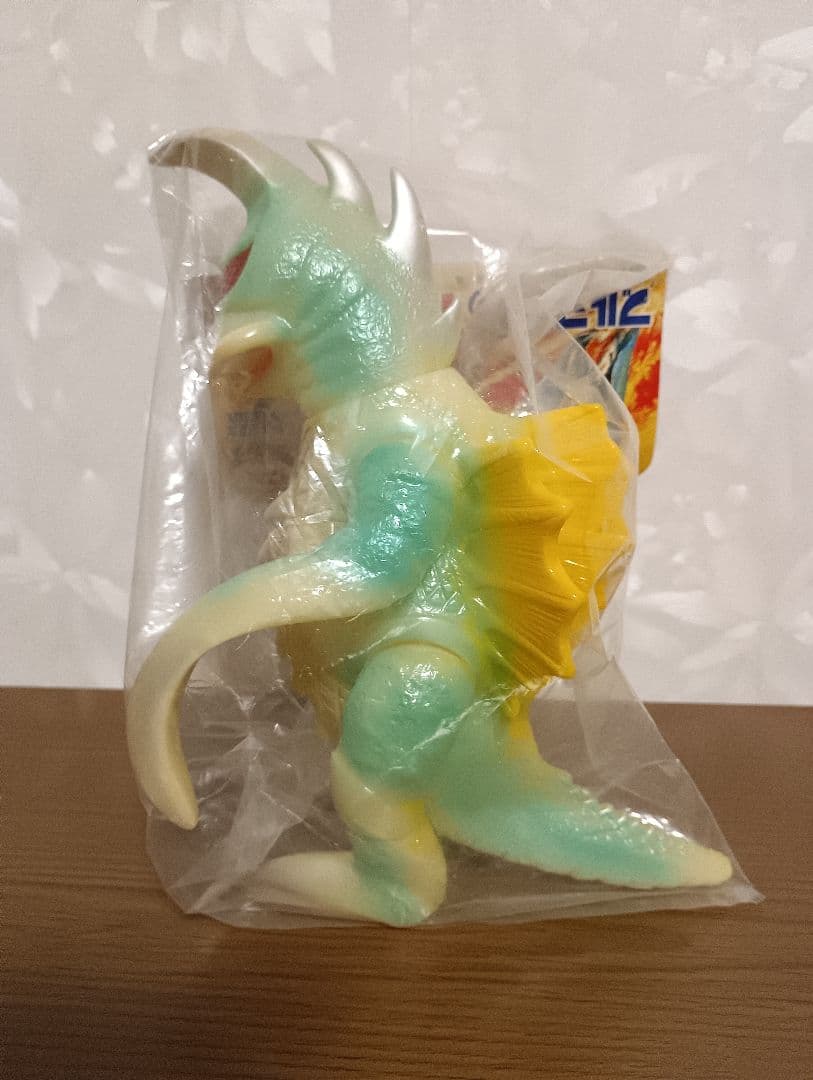 M1号　ガイガン　蓄光⭐　世紀の大怪獣シリーズ