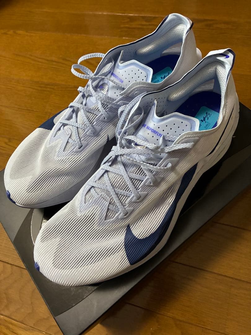 ナイキ ヴェイパーフライ4 28cm