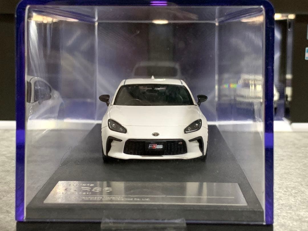 ハイストーリー　GR86 RZ クリスタルホワイトパール　1/43ミニカー