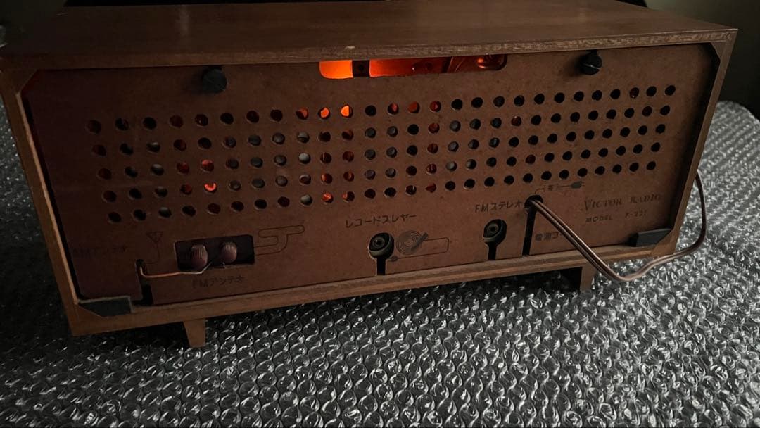 【美品】ビクターF-221　真空管ラジオ