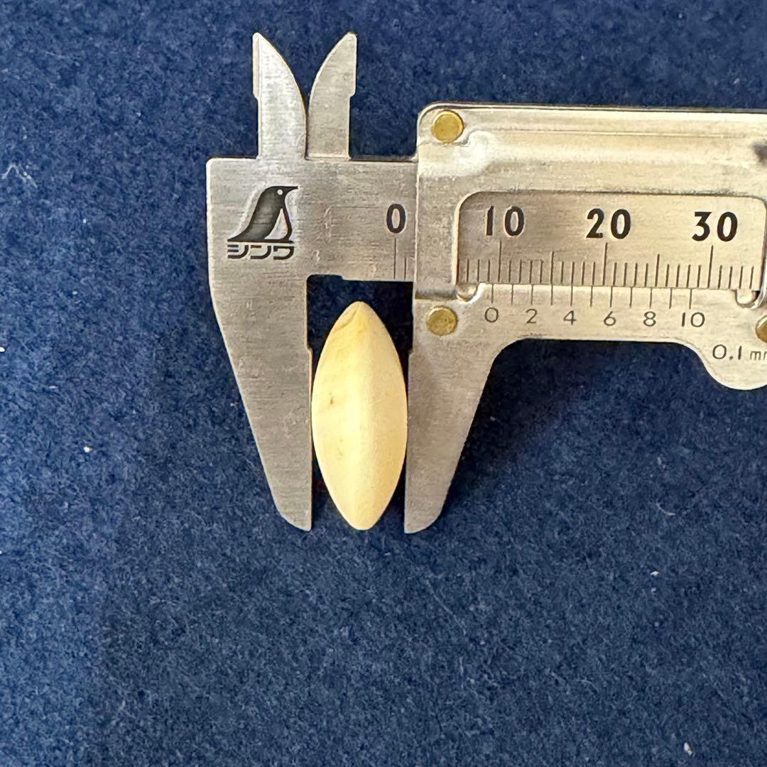 本榧 碁盤 碁石 囲碁 へそあり 蛤 那智黒 日向 厚さ5寸 重さ約14kg