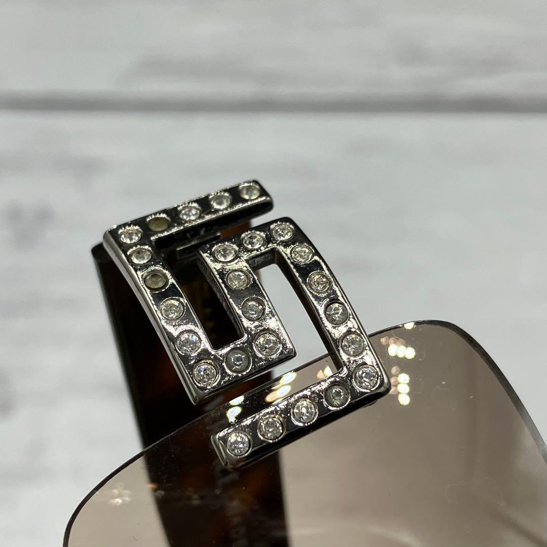 VERSACE サングラス ヴェルサーチ ケース付き