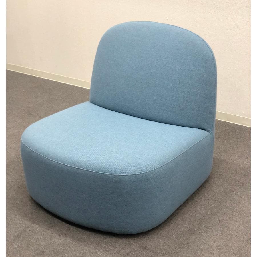 美品■カリモクニュースタンダード■ポーラー　ラウンジチェア　L　水色　１Pソファ