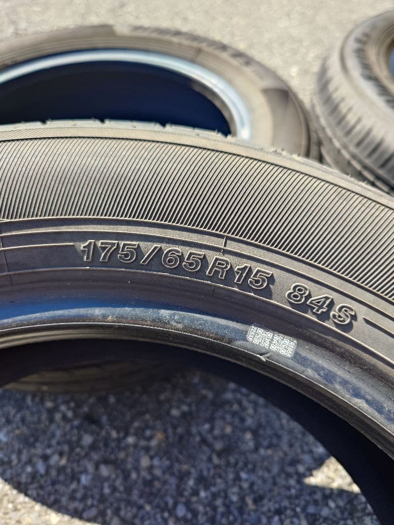 最終値引き！１７５/６５Ｒ１５タイヤホイールセット