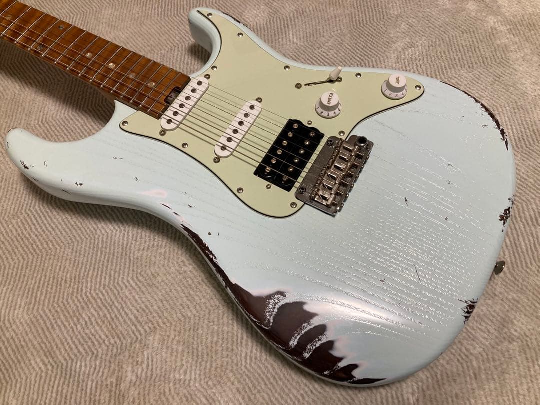 ギター infinite Trad ST Sonic Blue Heavy Aged