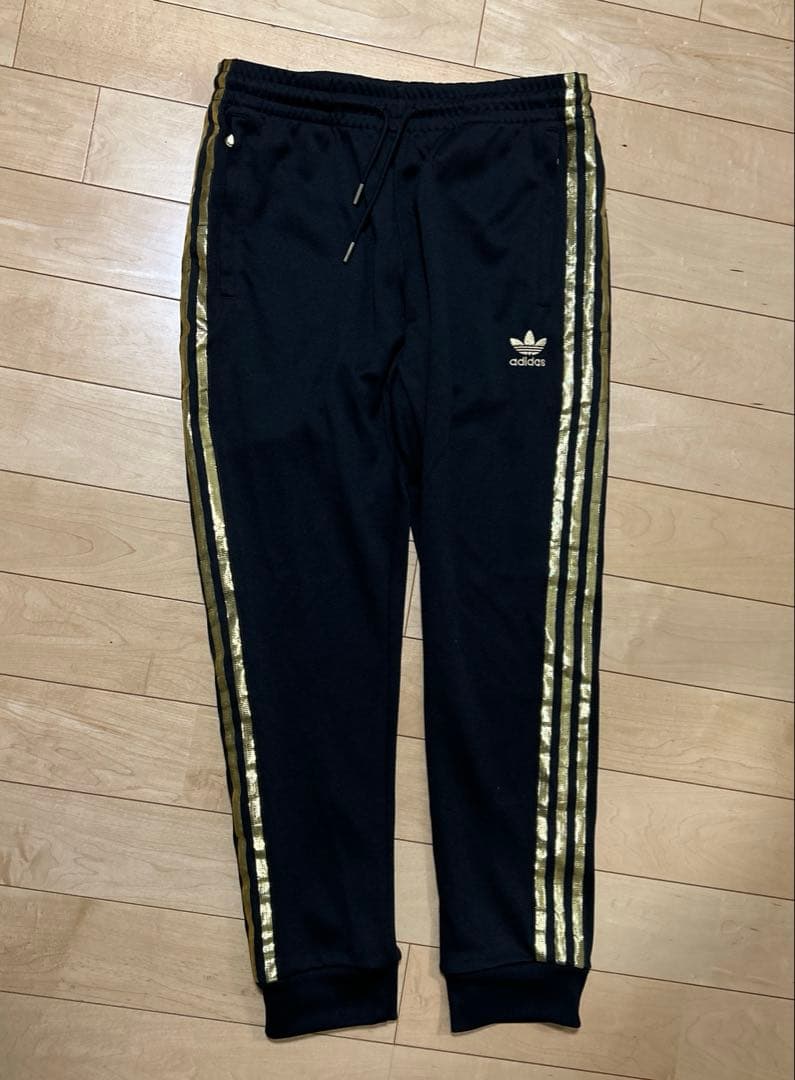 adidas originals アディダスオリジナルス　セットアップ　ジャージ