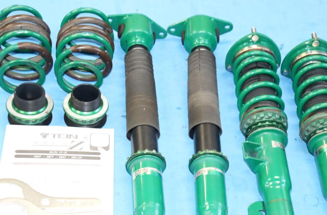 マツダ　CX-30/DMFP・DM8P ・DMEP　TEIN FLEX Ｚ車高調