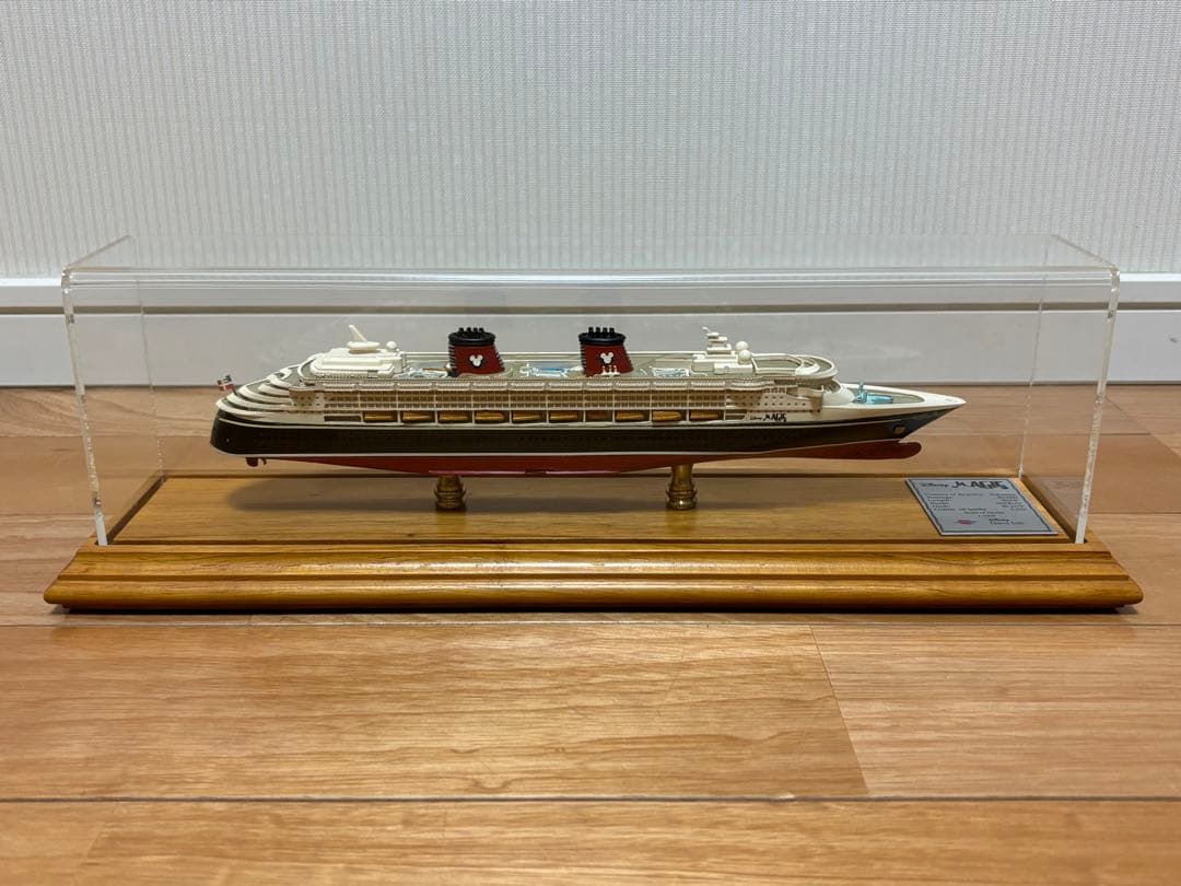 1/1000 ディズニー クルーズライン マジック号 クルーズ客船 模型 完成品