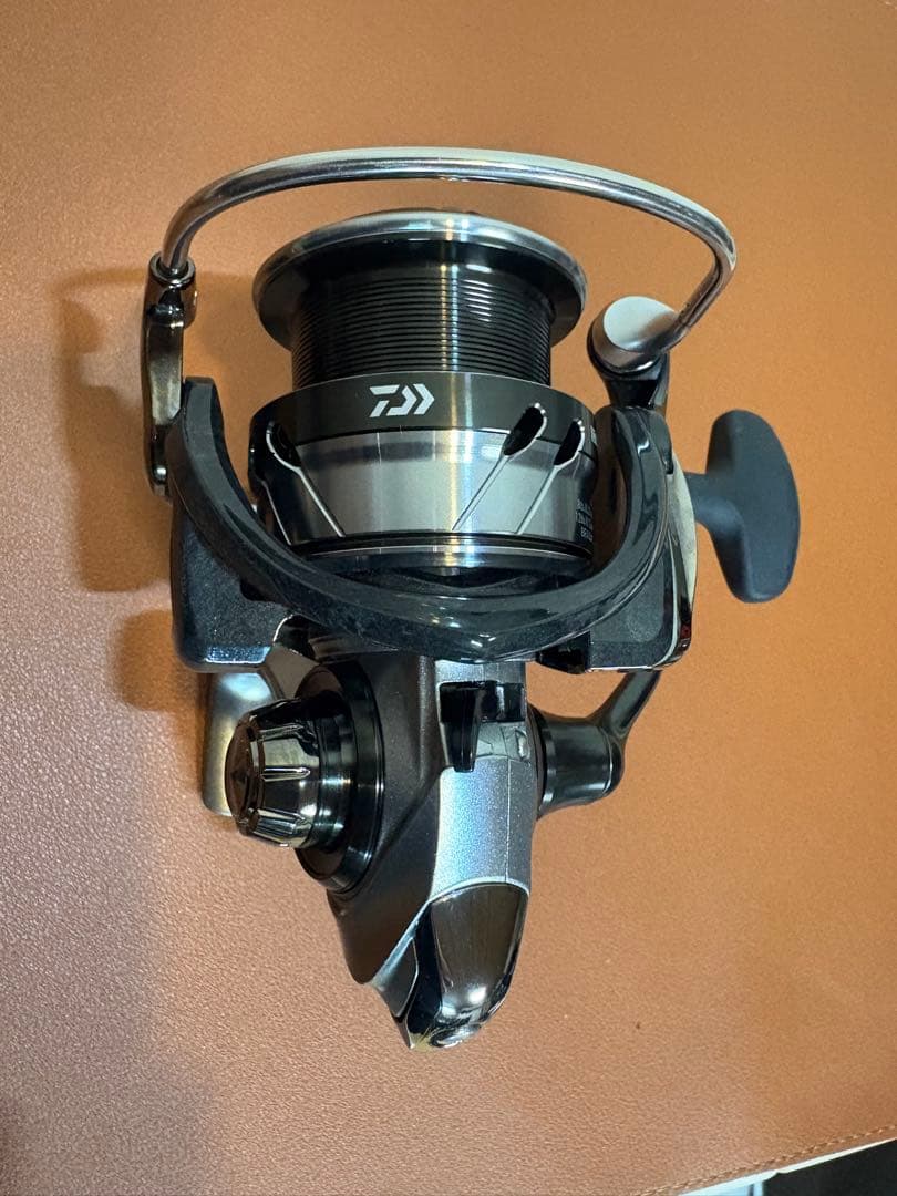 ダイワ18カルディアCALDIA LT3000-CXH スピニングリール