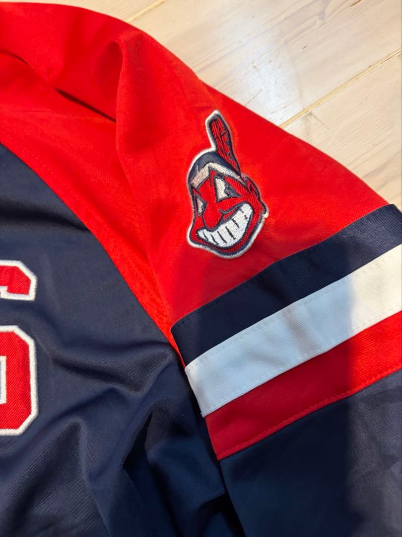 MLB インディアンズ　フルジップトレーナー　 Lサイズ