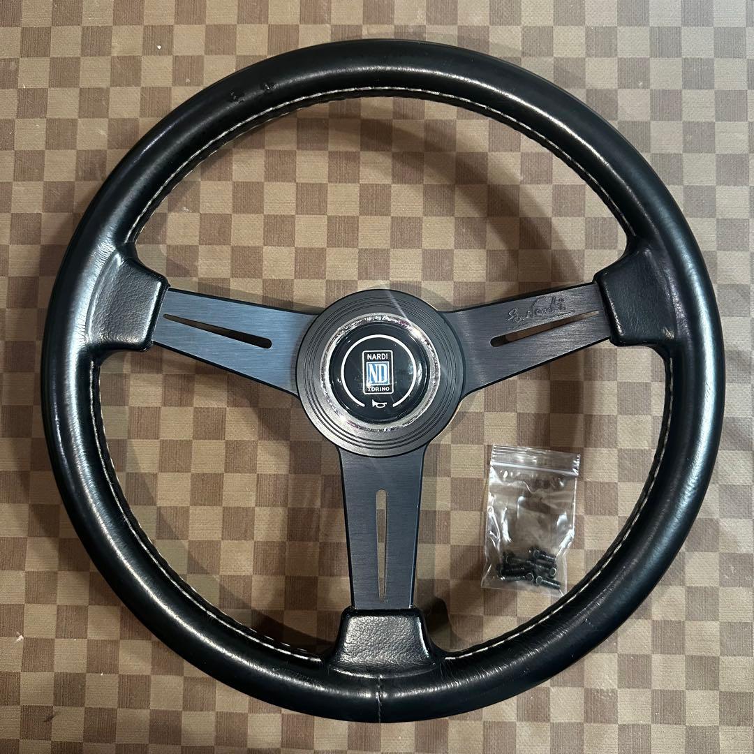 ナルディクラシックステアリング33φ