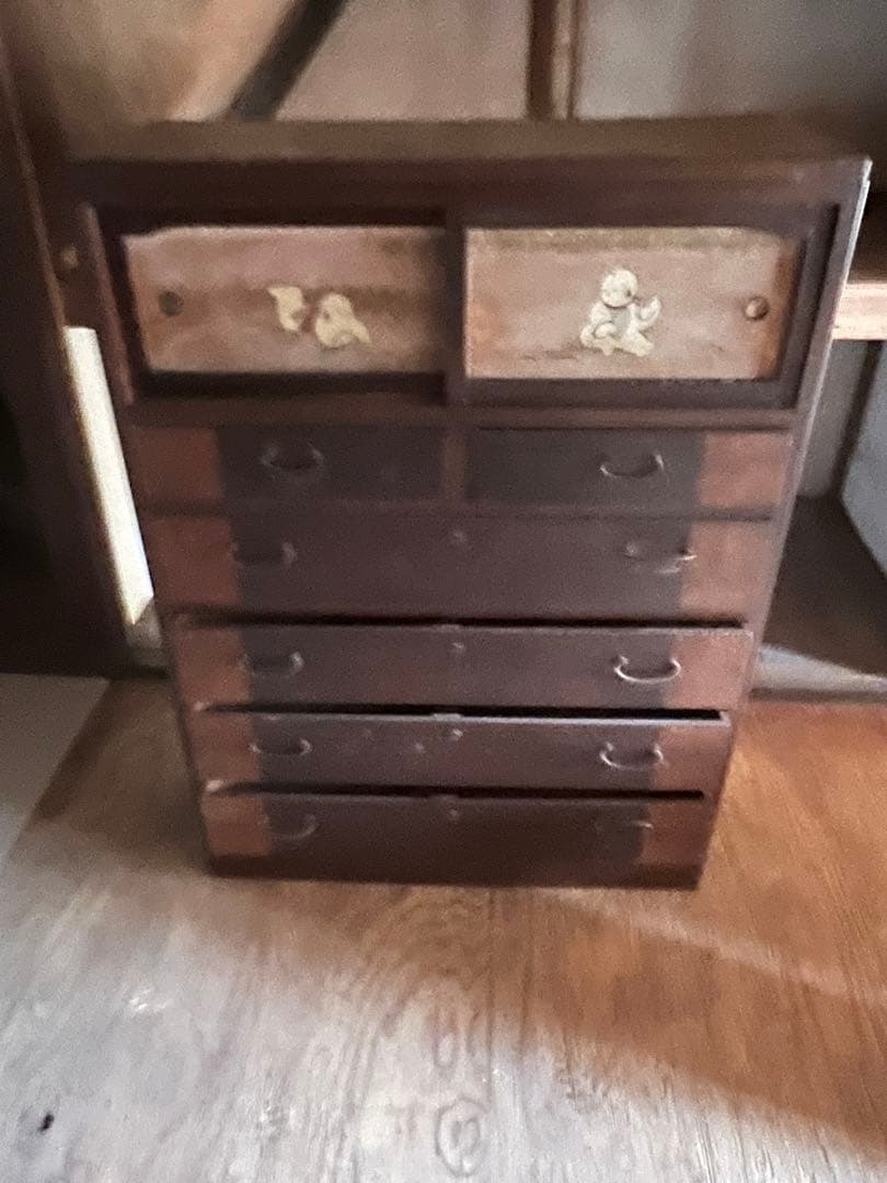 アンティーク家具　タンス