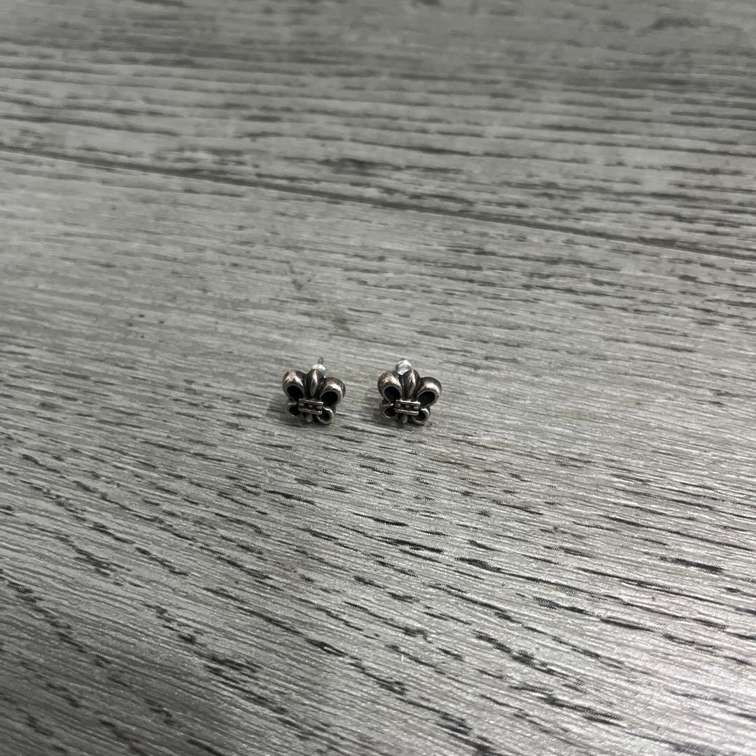 Chrome Hearts フローラルピアス