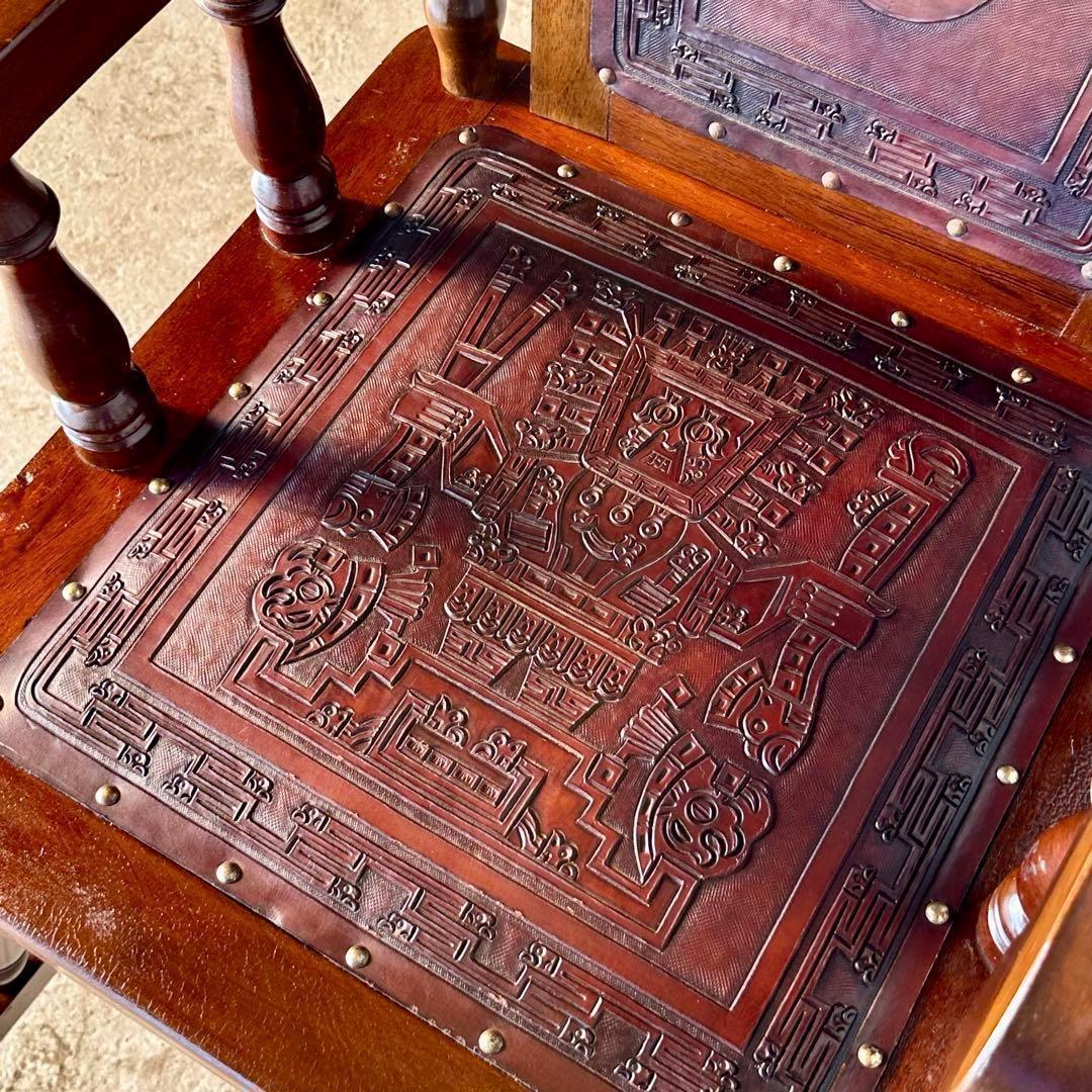 ✦ レトロ アンティーク調ロッキングチェア ✦ 木製×レザー 彫刻装飾ビンテージ