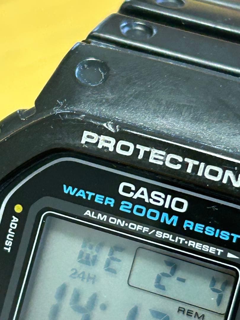 G-SHOCK DW-5600C スピード 200M スクリューバック　豆球緑