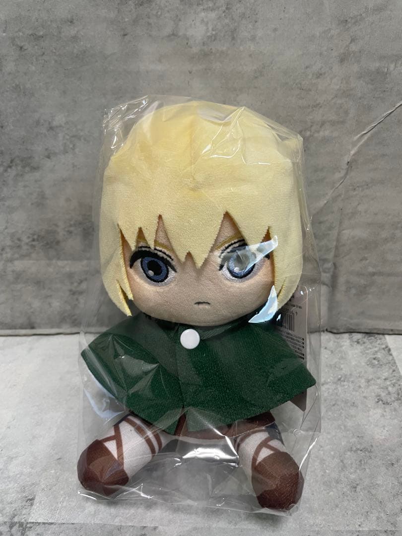 進撃の巨人 お座りぬいぐるみS アルミン・アルレルト　調査兵団　自由の翼