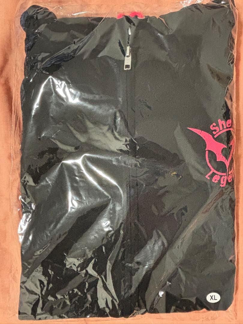 She is Legend パーカー ライブTシャツセット