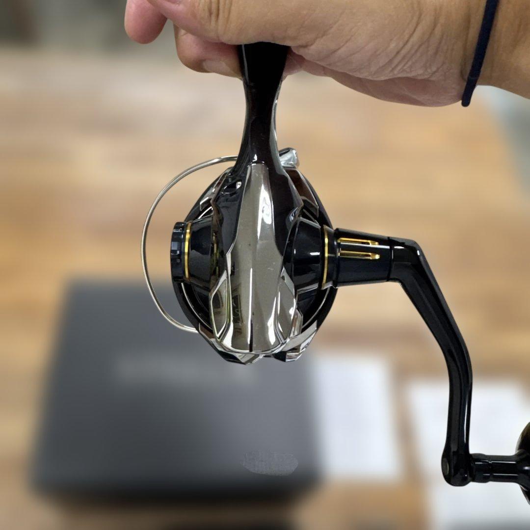 Hnaym1様【未使用品】19'ステラSW8000HG 予備スプール2個〜