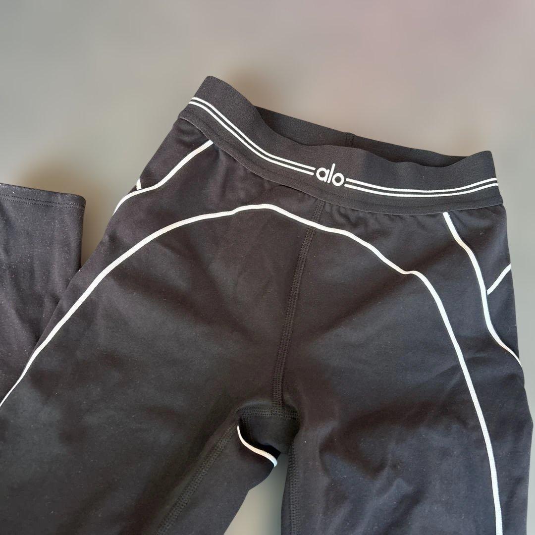 alo ブラック ヨガパンツ ホワイトライン　XS