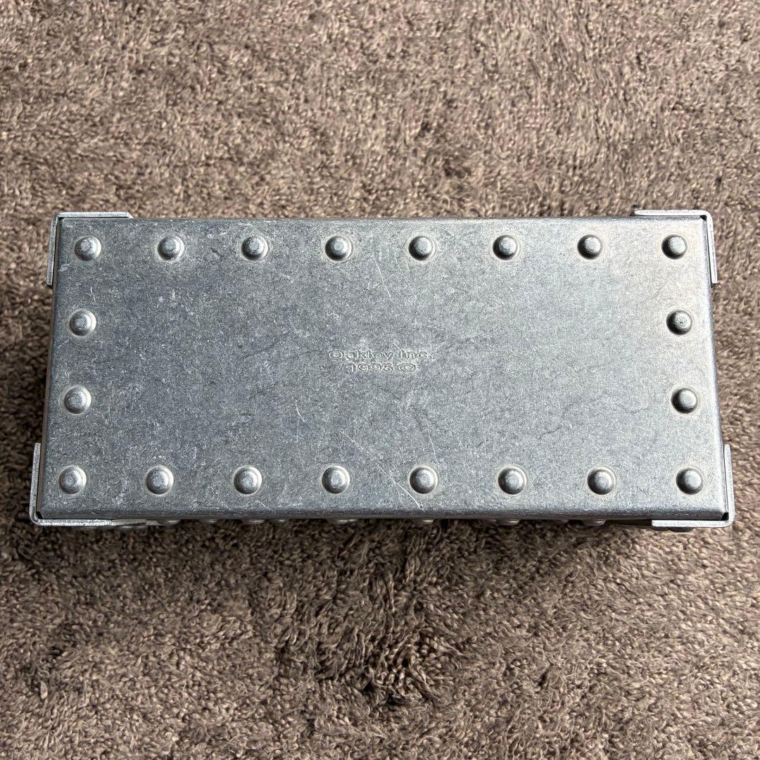 OAKLEY オークリー アルミニウム メタルケース オークレー