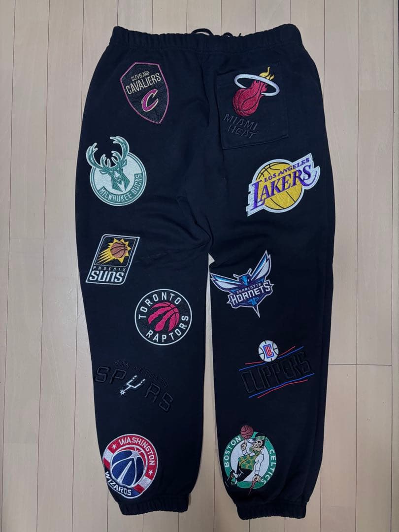 NBA ロゴ刺繍 [フリークスストア別注]ブラックパンツＬ