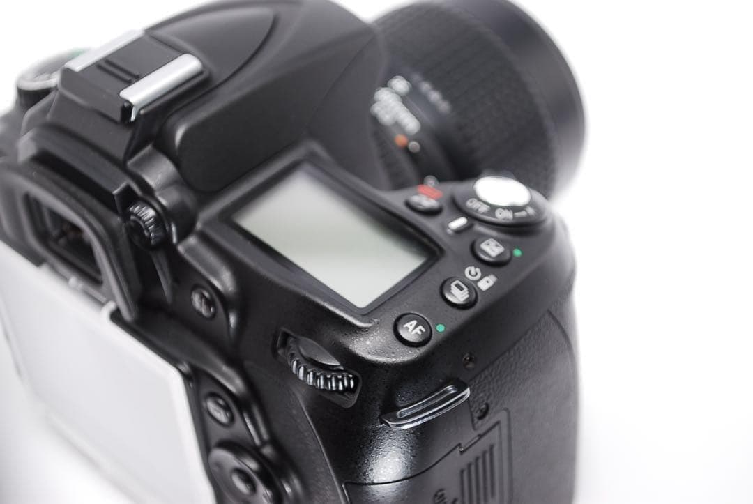 美品✨初心者向け✨Nikon D90✨一眼レフカメラ✨