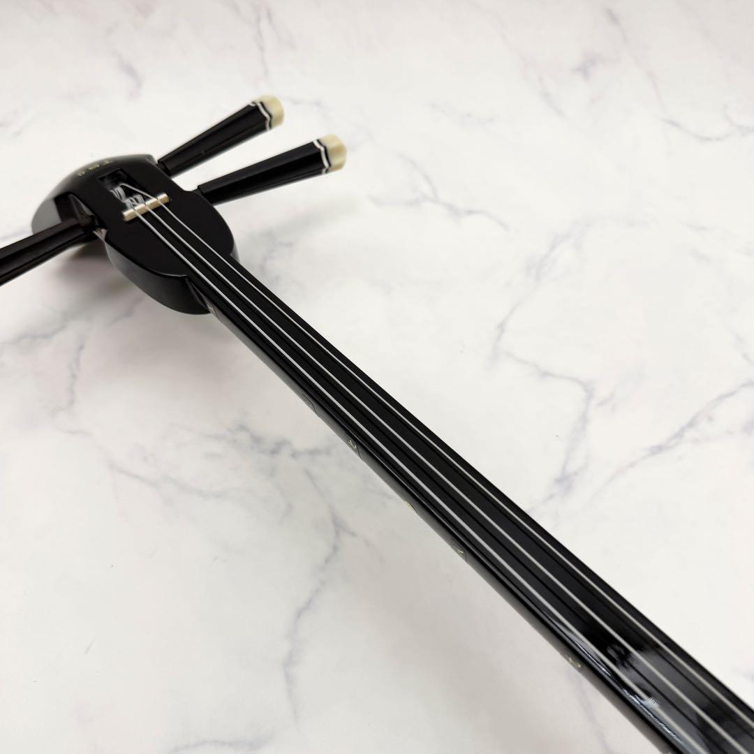 ☆美品☆ 三線 本皮 本革 蛇皮 蛇革 沖縄 三味線 琉球　ハードケース付き