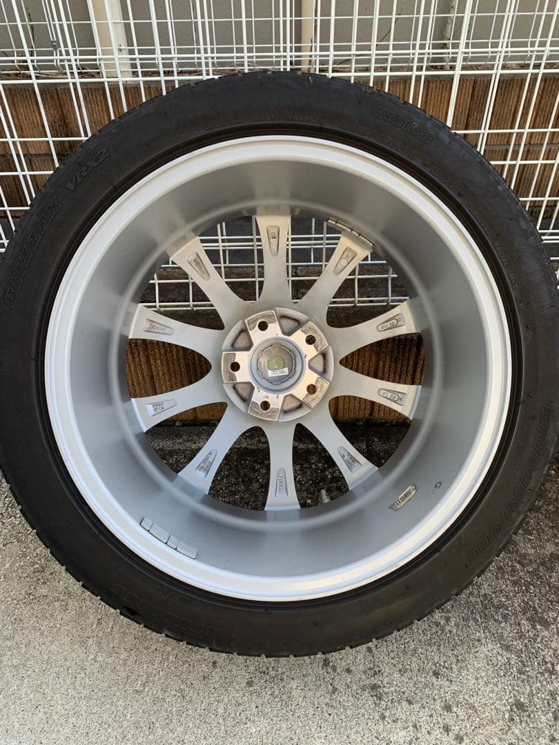 g*様 ブリヂストン 18インチ ホイールセット