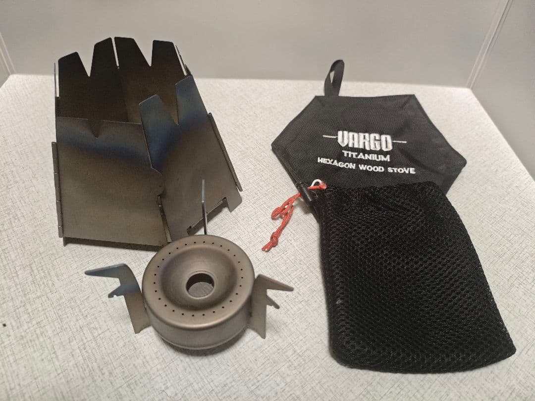 Vargo Hexagon Wood Stove チタン製