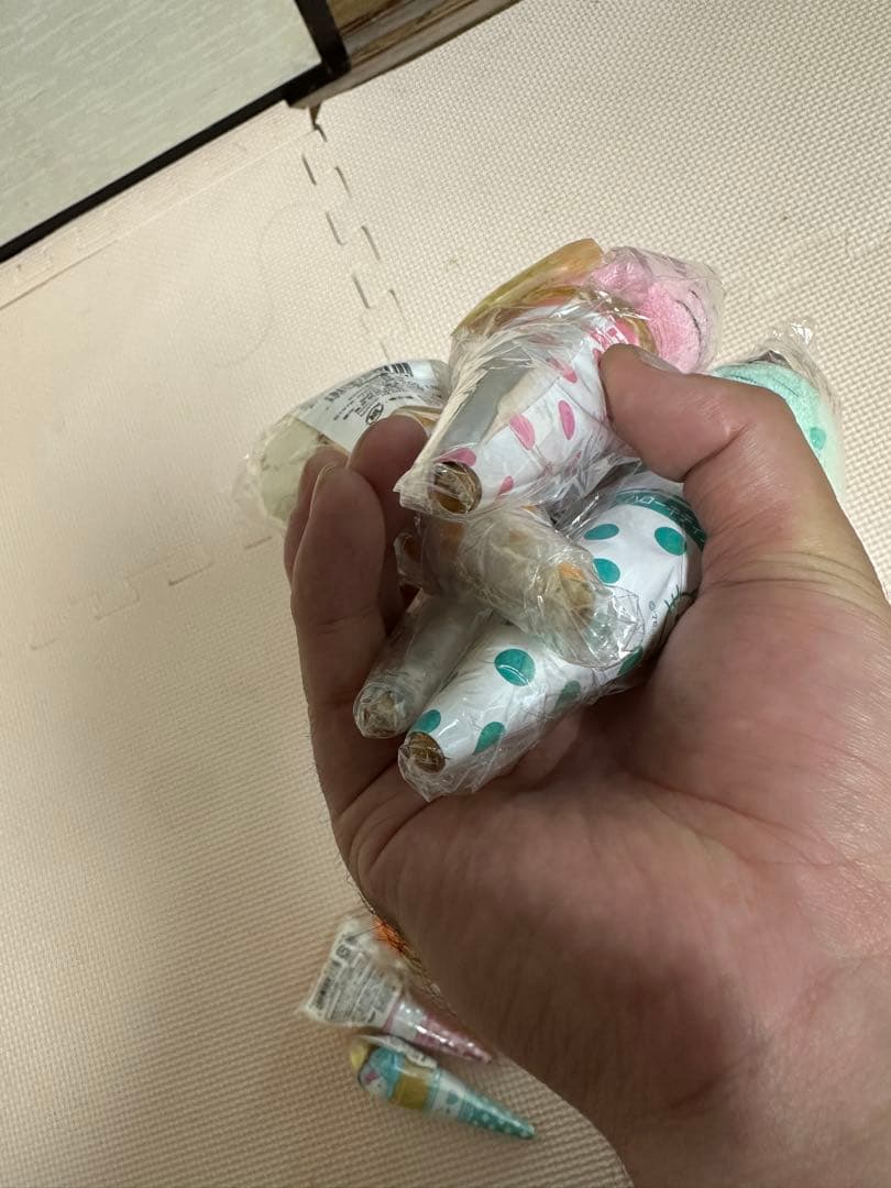 ハローキティ ぬいぐるみアイスクリームコーン 7個セット