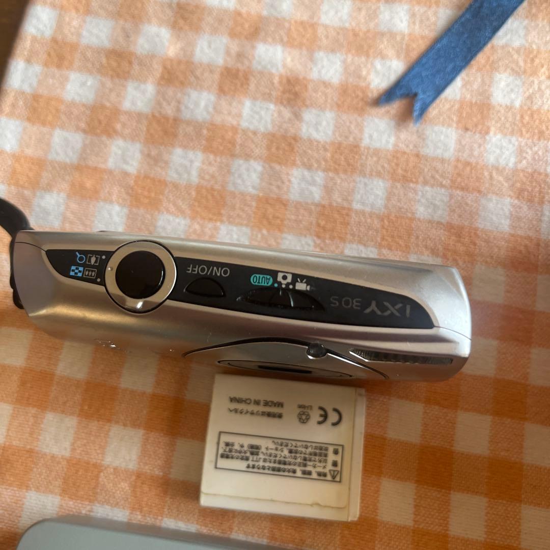 【メモリーカード無】Canon IXY 30Sコンパクトデジタルカメラ