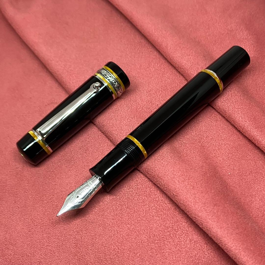 ■デルタ ドルチェビータ ミディアム ソワレ 18K M