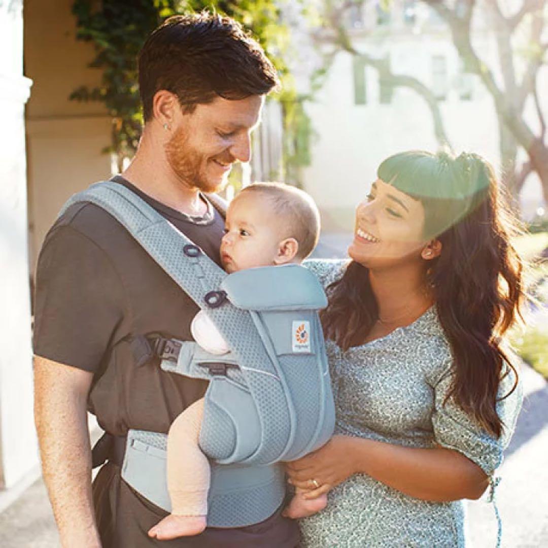 【最終お値下げ】エルゴベビー　OMNI Breeze / スレートブルー