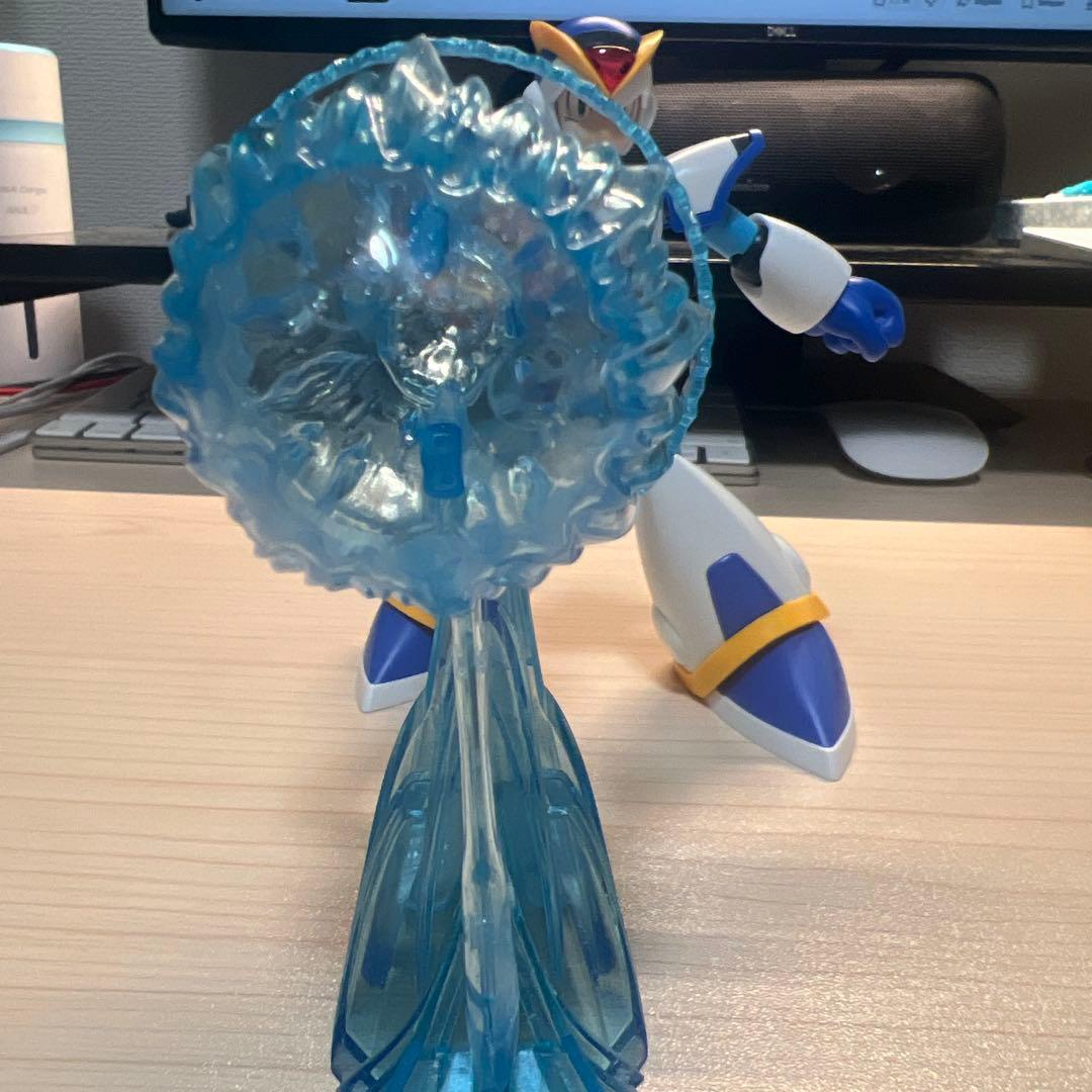 【組立済】ロックマン コトブキヤ X エックス フルアーマー　壽屋