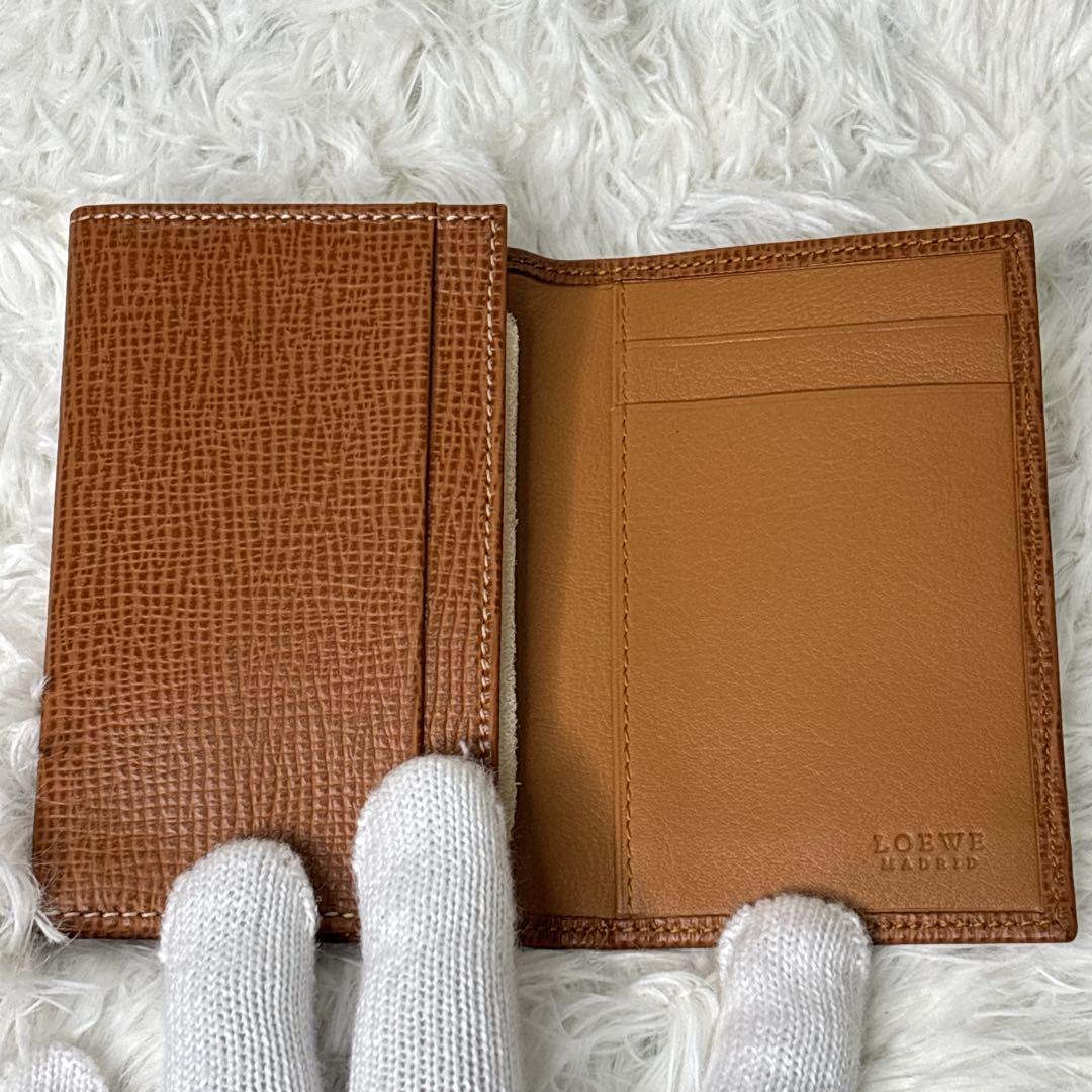 新品未使用　LOEWE ブラウン レザー 名刺入れ　メンズ　レディース